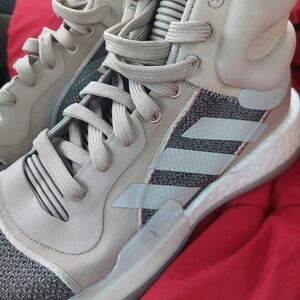 Adidas Cream and Gray High-Top Sneakers Marquee BOOST Men Sz 9 Basketball (D)